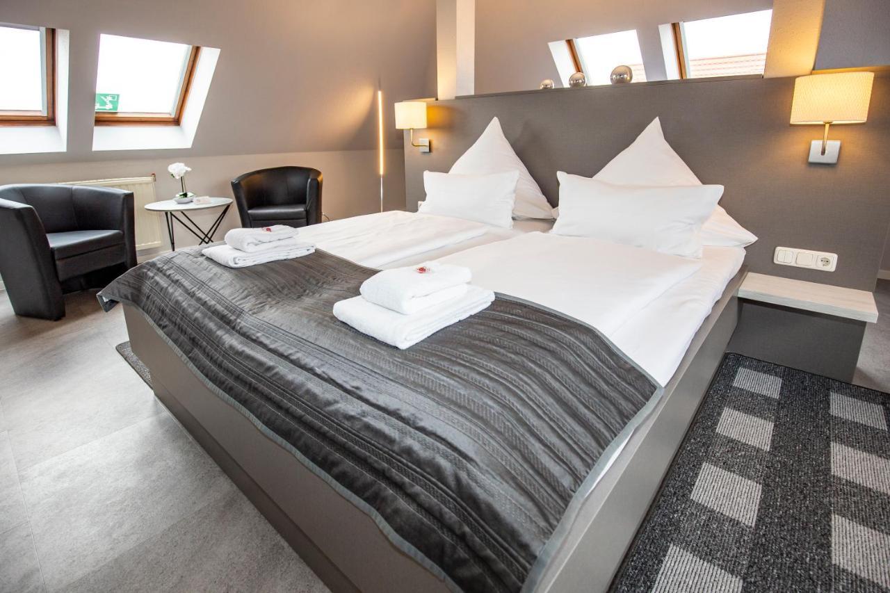 Hotel "Zur Muehle" Hoyerswerda Esterno foto