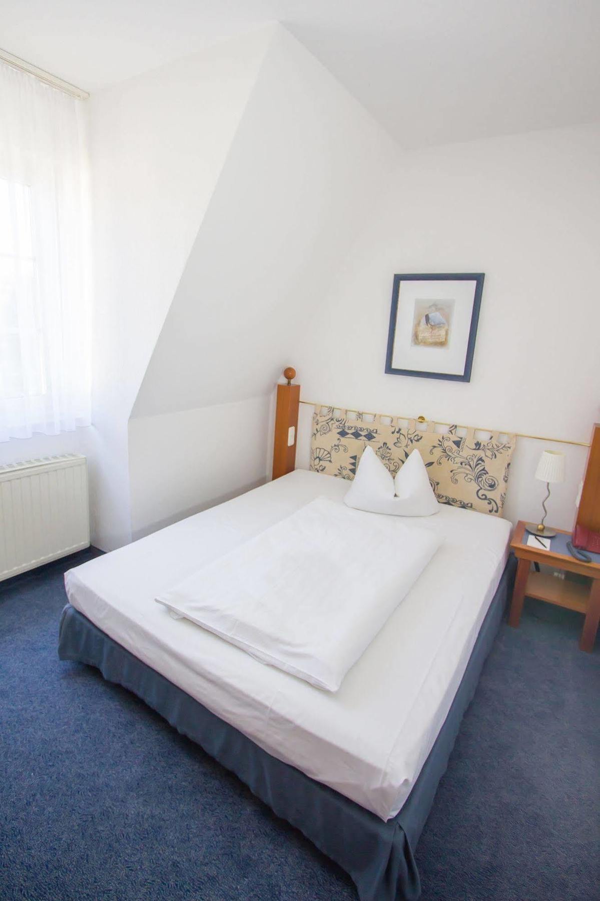 Hotel "Zur Muehle" Hoyerswerda Esterno foto
