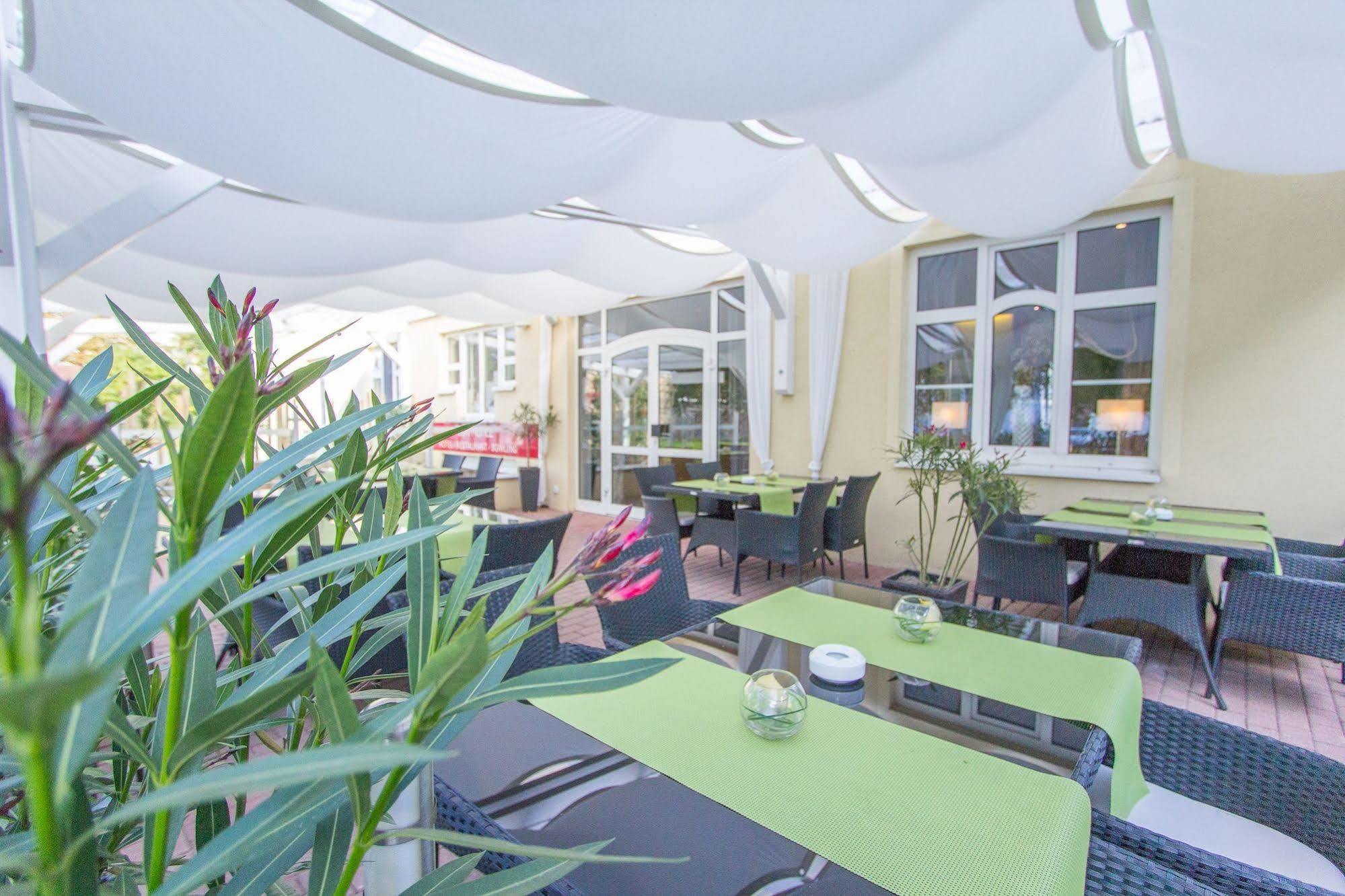 Hotel "Zur Muehle" Hoyerswerda Esterno foto