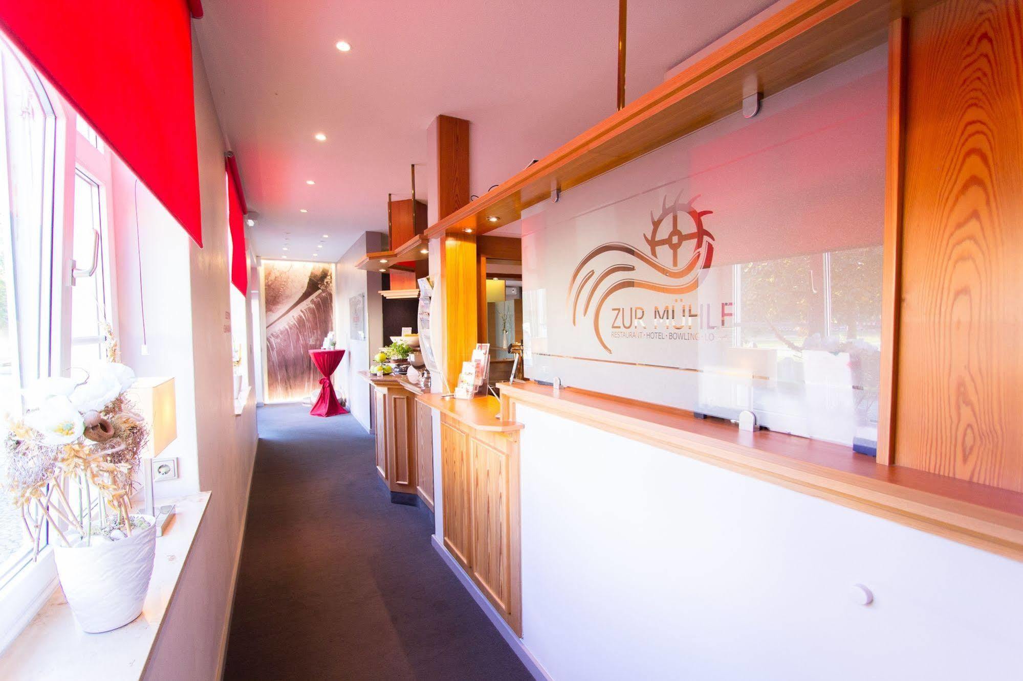 Hotel "Zur Muehle" Hoyerswerda Esterno foto